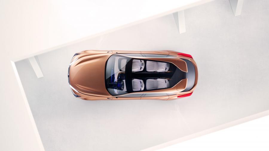  Lexus LF-1 Limitless 2018 года  (фото 29 из 72)